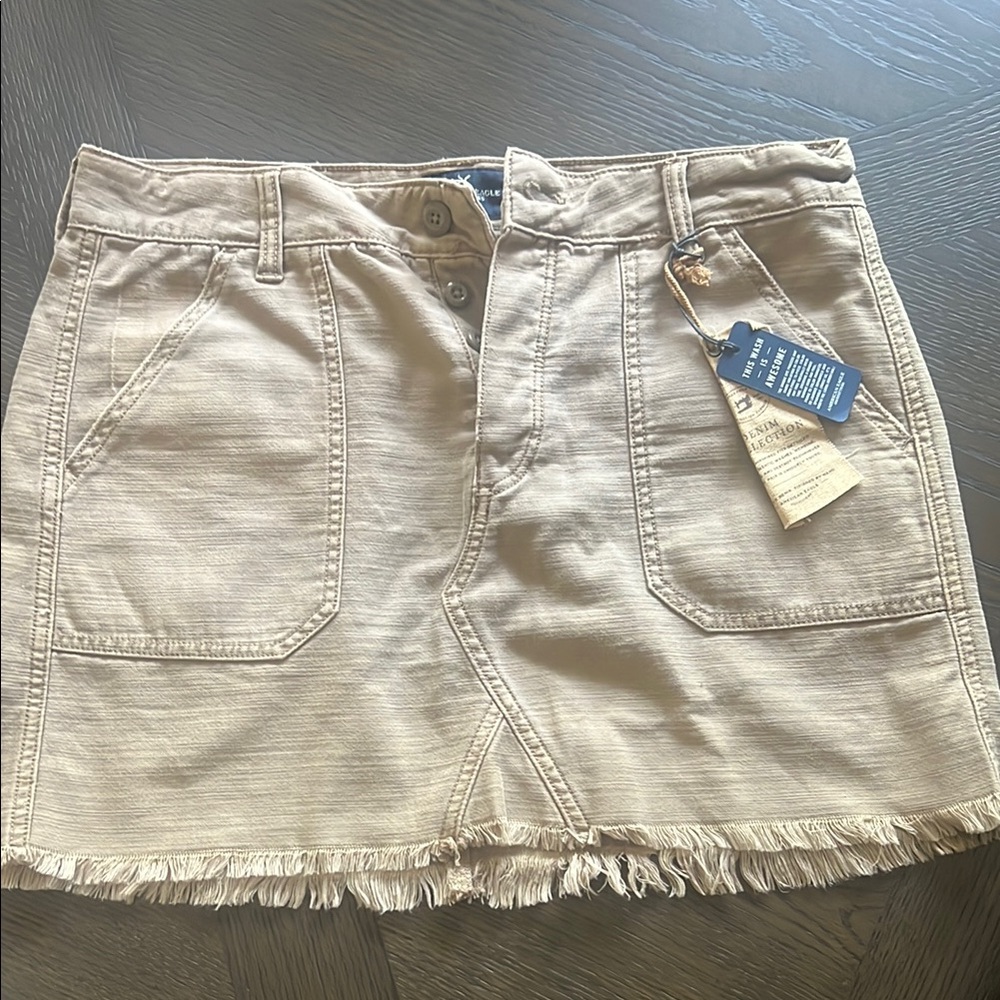 American Eagle Tan Frayed Hem Denim Skirt NWT
